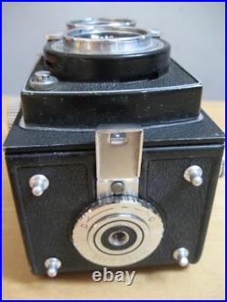 Vintage Yashica-D Twin Lens Camera Copal MXV Untested AS IS