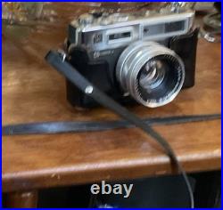 Vintage Yashica Electro 35 Camera For 35mm Film, withLeather Case, 45mm 11.7 Lens