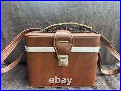 Vintage Yashica FR 35mm Film Camera with 50mm f/1.9 Lens Vintage Yashica FR 35mm Film Camera with 50mm f/1.9 Lens