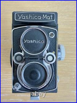 Vintage Yashica-Mat Copal-MXV Camera 80mm Twin Lens with Leather Case