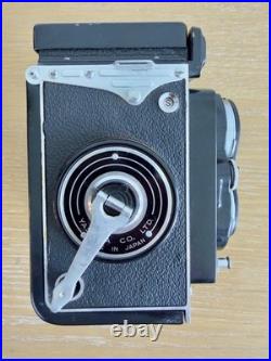 Vintage Yashica-Mat Copal-MXV Camera 80mm Twin Lens with Leather Case