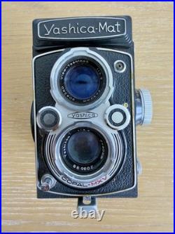 Vintage Yashica-Mat Copal-MXV Camera 80mm Twin Lens with Leather Case Vintage Yashica-Mat Copal-MXV Camera 80mm Twin Lens with Leather Case