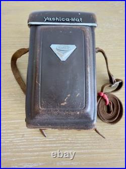 Vintage Yashica-Mat Copal-MXV Camera 80mm Twin Lens with Leather Case