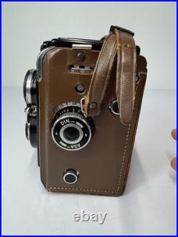 Vintage Yashica-Mat TLR Camera with Lumaxar 80mm f/3.5 Lens, Case & Cap Tested Vintage Yashica-Mat TLR Camera with Lumaxar 80mm f/3.5 Lens, Case & Cap Tested