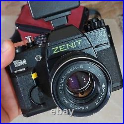 Vintage ZENIT-15M SLR CAMERA HELIOS -44M-6 lens 35mm