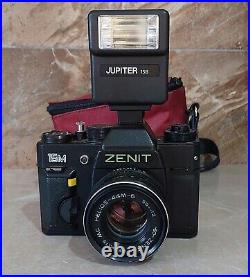 Vintage ZENIT-15M SLR CAMERA HELIOS -44M-6 lens 35mm