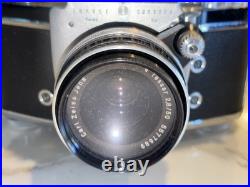 Vintage camera EXACTA/Jhagee EXAKTA/Lens Carl Zeiss 50 MM Untested