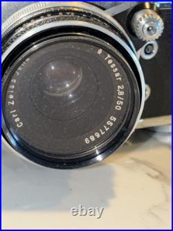 Vintage camera EXACTA/Jhagee EXAKTA/Lens Carl Zeiss 50 MM Untested
