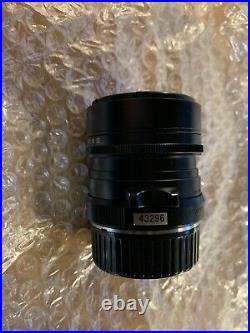 Voigtlander Ultron Vintage Line 28mm F2 VM Mount Black with Lens Guard attached