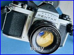 Vtg 1960s PENTAX SV FILM 35mm CAMERA with SUPER TAKUMAR 55mm F1.8 LENS / MANUAL