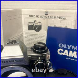 Vtg Olympus OM 10 FC 35mm Camera 2 Lens Zuiko11.8 f50m Sears 202 f=70-210 Flash