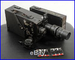 WW2 US NAVY CINE KODAK SPECIAL 16mm movie camera + extra mag + 3 LENSES, WORKS