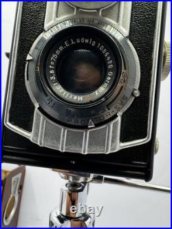Weltaflex TLR Camera Meritar 75mm f3.5 Prontor SVS with Case & Secord Tripod READ
