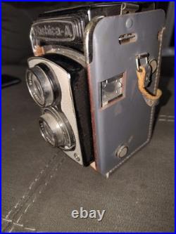 Yashica-A Camera? Yashikor 13.5 80mm lens Vintage W Leather Case 6×6
