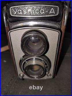 Yashica-A Camera? Yashikor 13.5 80mm lens Vintage W Leather Case 6×6
