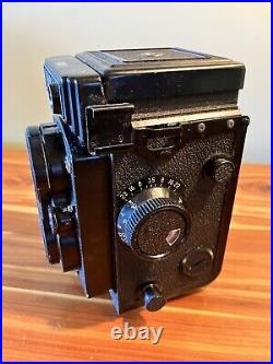 Yashica Mat 124G 6x6 TLR Film Camera Vintage Twin Lens