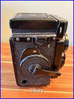 Yashica Mat 124G 6x6 TLR Film Camera Vintage Twin Lens