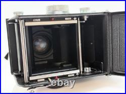 Yashica-Mat vintage 6x6 twin lens reflex medium format camera Yashica-Mat vintage 6x6 twin lens reflex medium format camera