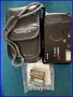 Yashica T4 D 35mm Camera Zeiss 3.5 / 35mm Lens Vintage