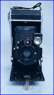 Zeiss Ikon IKONTA 520/2 Antique Folding Bellows Film Camera Novar Lens Germany