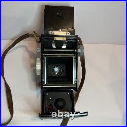 Zeiss Ikon Ikoflex TLR Camera with Zeiss Opton Tessar75mm f3.5 Lens & Leather Case