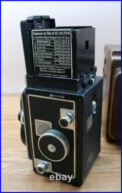 Zeiss Ikon Ikoflex TLR with 75mm F 3.5 Tessar Lens and case